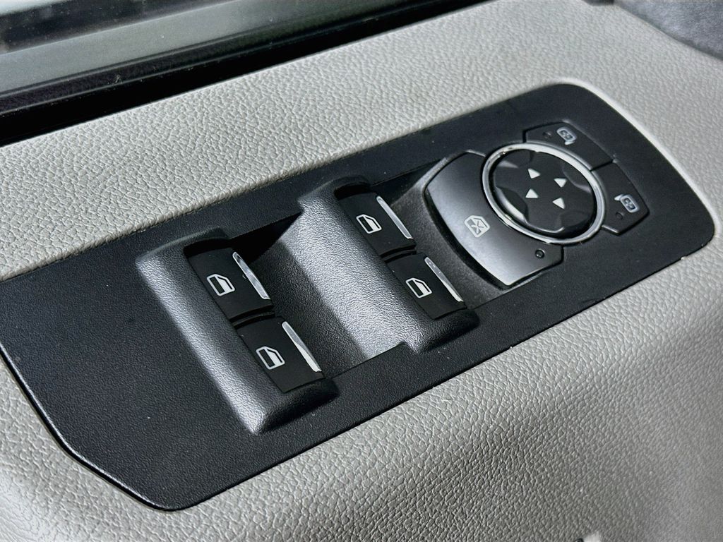 Thumbnail: 2015 Ford F-150 - 29