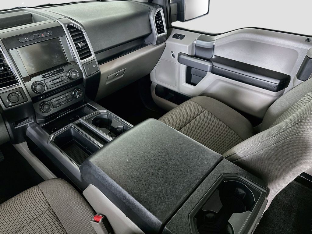 Thumbnail: 2015 Ford F-150 - 13