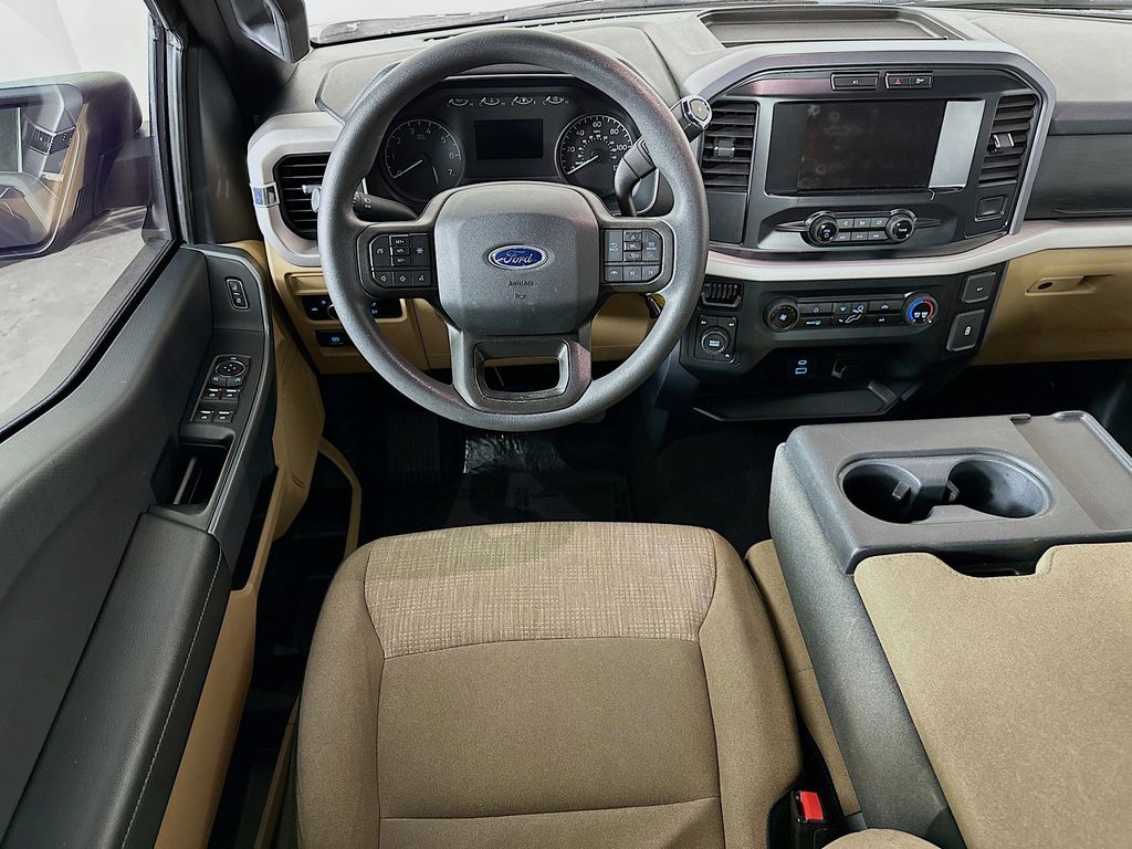 Thumbnail: 2023 Ford F-150 - 9