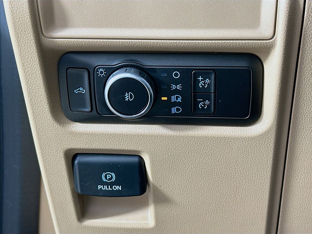 Thumbnail: 2023 Ford F-150 - 26