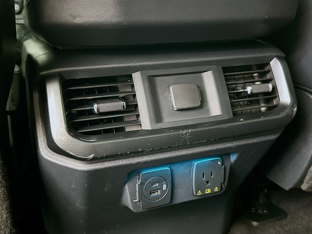 Thumbnail: 2022 Ford F-150 - 22