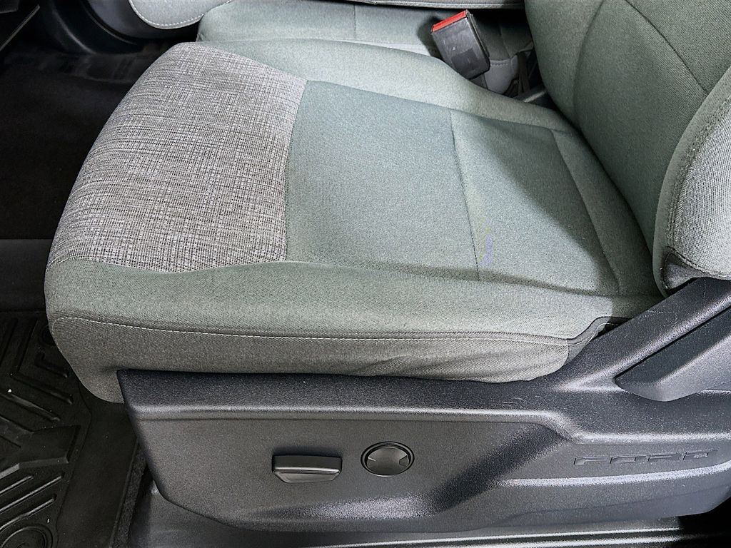 Thumbnail: 2023 Ford F-150 - 28