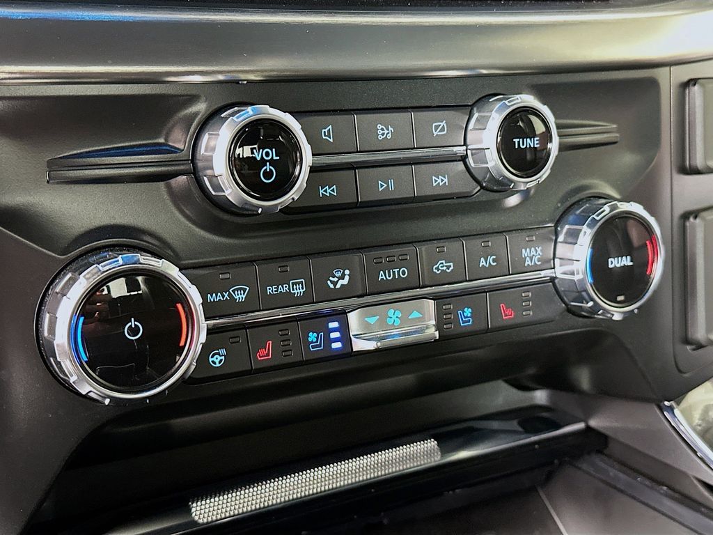 Thumbnail: 2022 Ford F-150 - 21