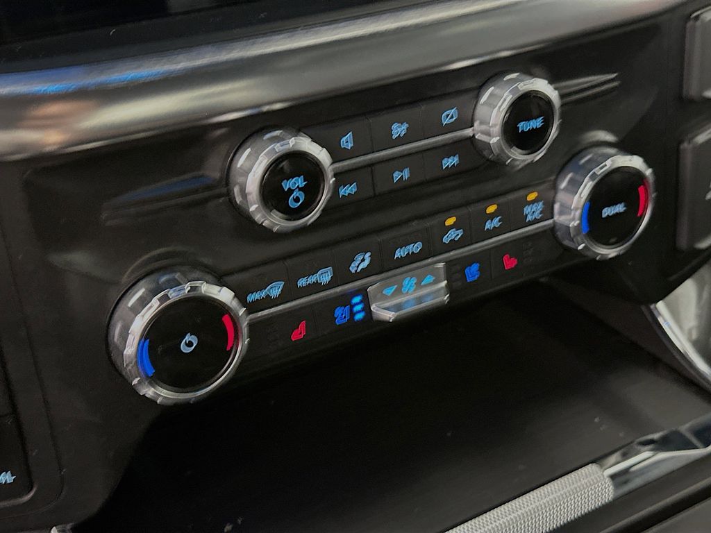 Thumbnail: 2022 Ford F-150 - 22