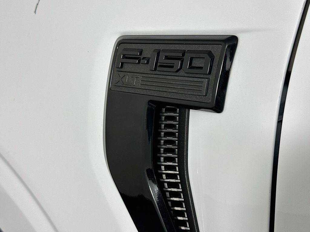 Thumbnail: 2022 Ford F-150 - 21