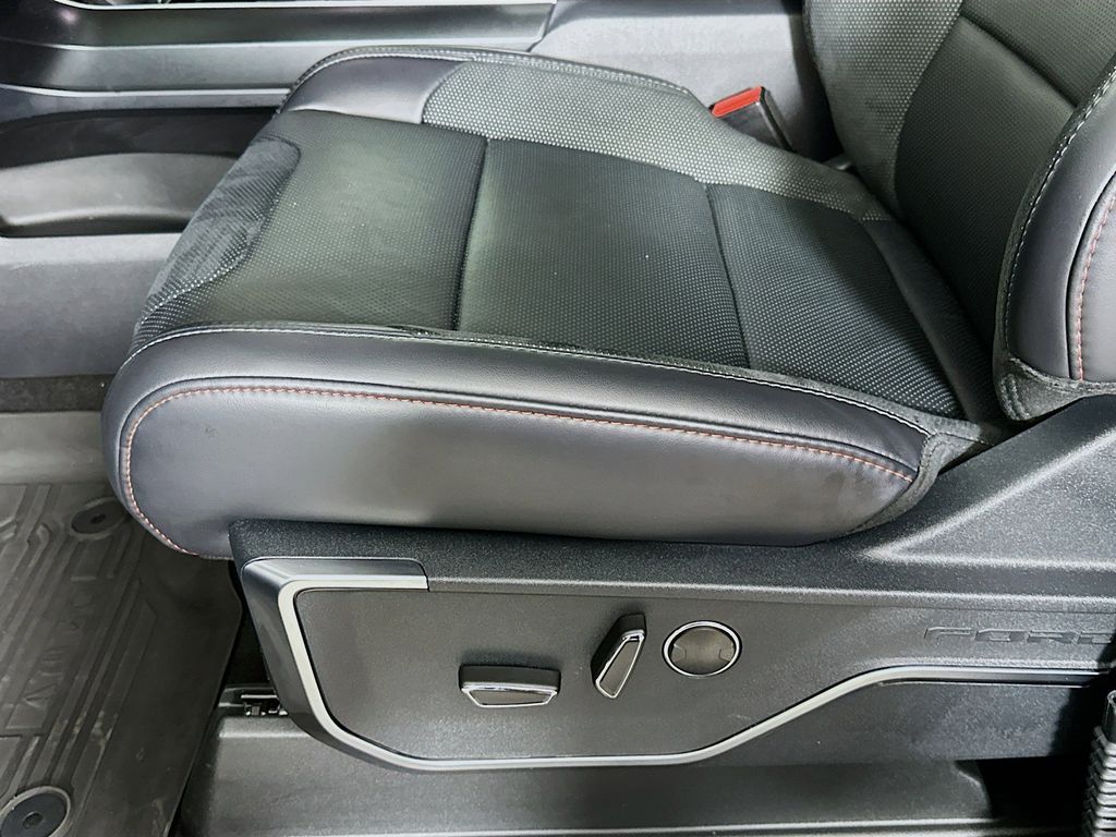 Thumbnail: 2025 Ford F-150 - 31