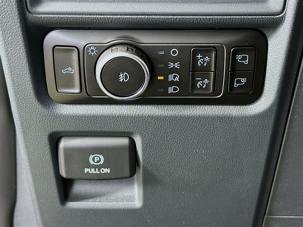 Thumbnail: 2025 Ford F-150 - 25