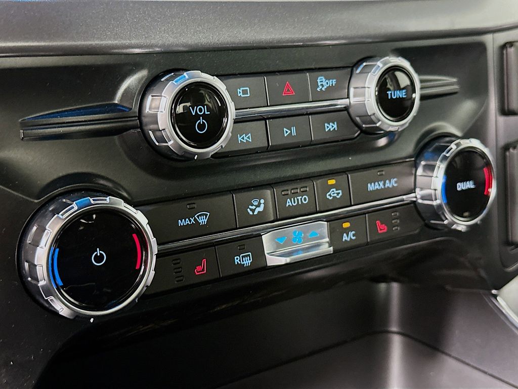 Thumbnail: 2025 Ford F-150 - 21