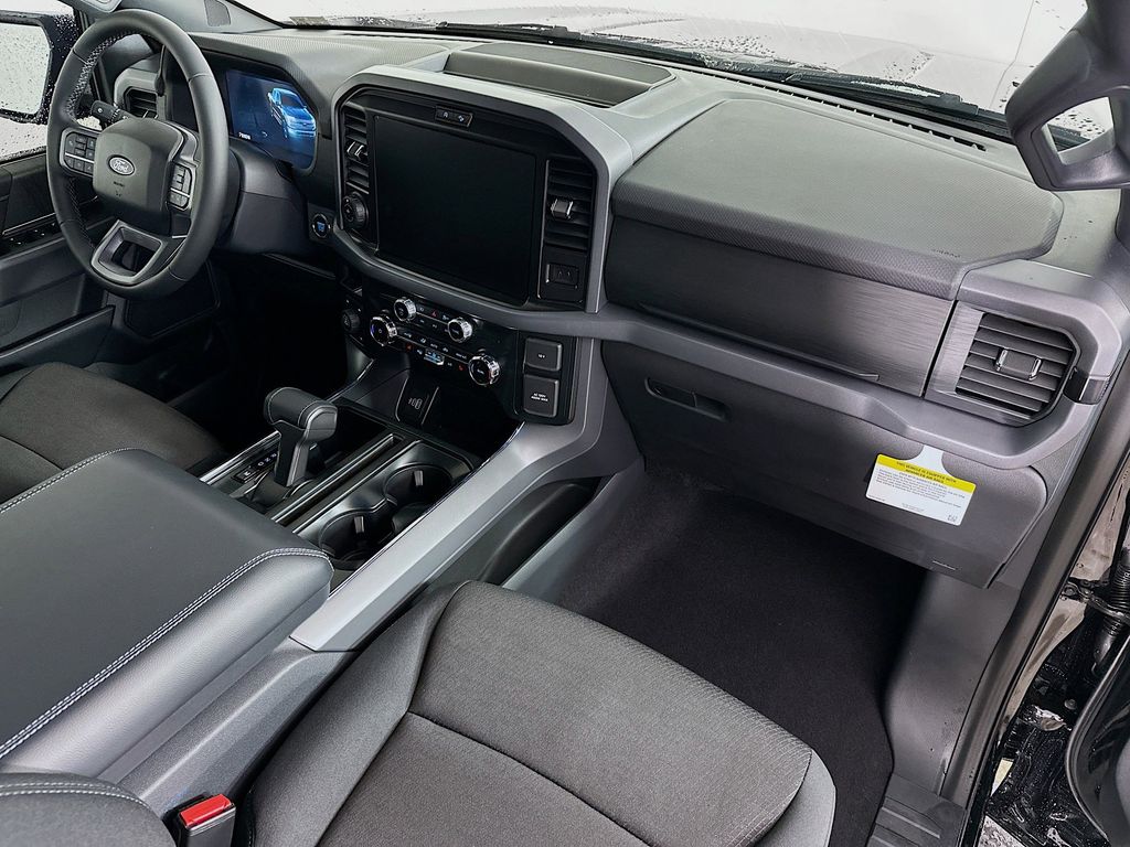 Thumbnail: 2026 Ford F-150 - 32