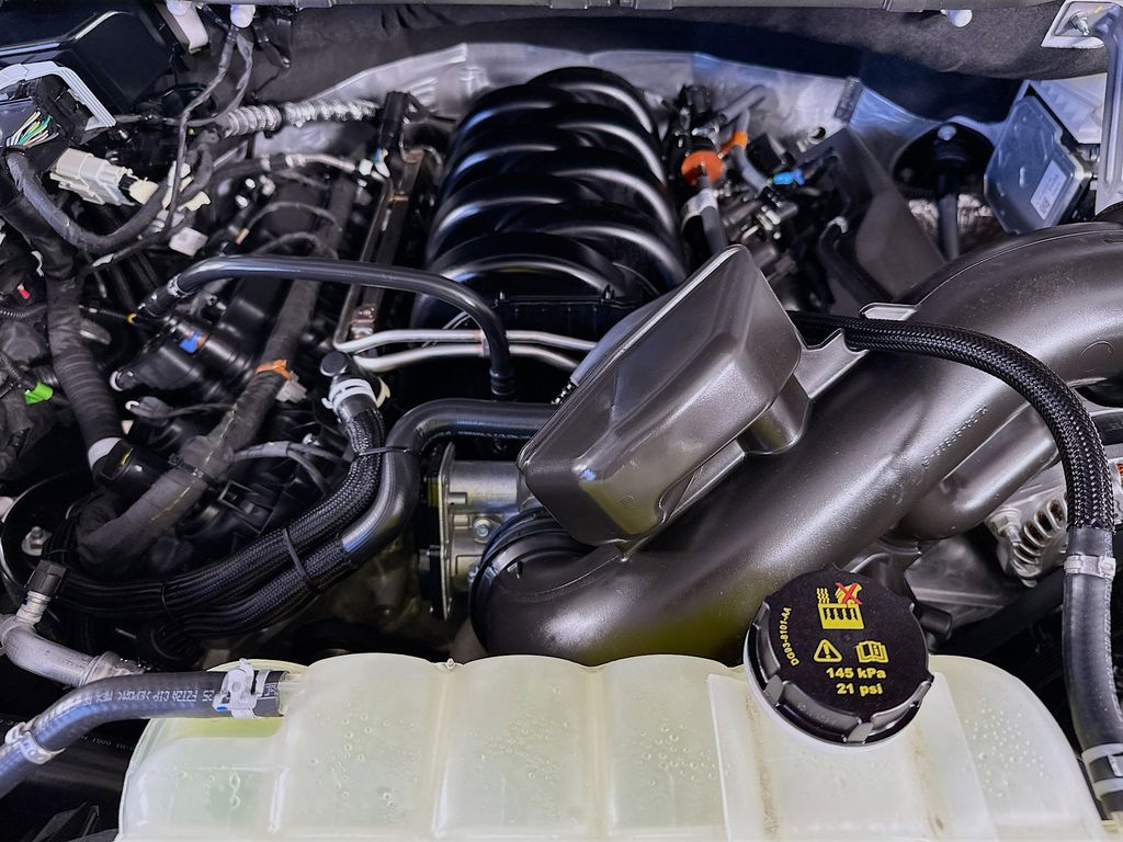 Thumbnail: 2025 Ford F-150 - 9