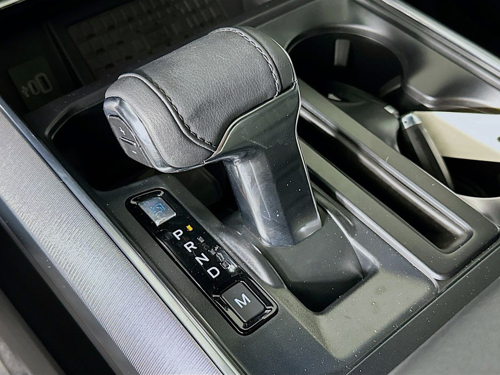 Thumbnail: 2025 Ford F-150 - 16