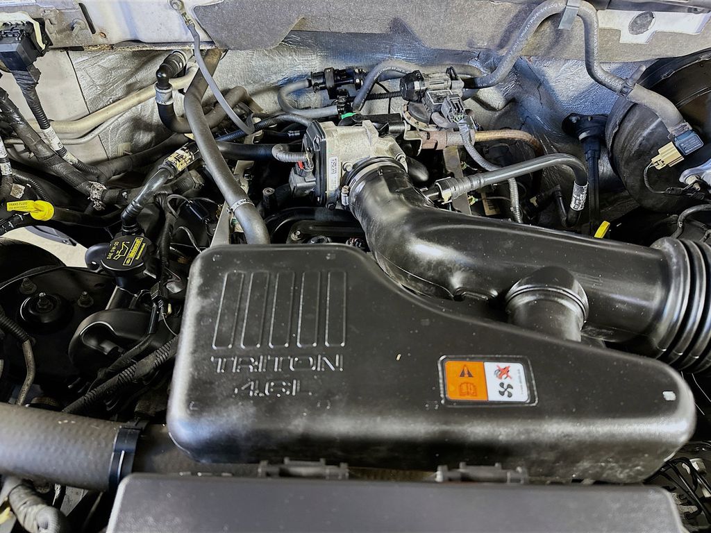 Thumbnail: 2010 Ford F-150 - 19