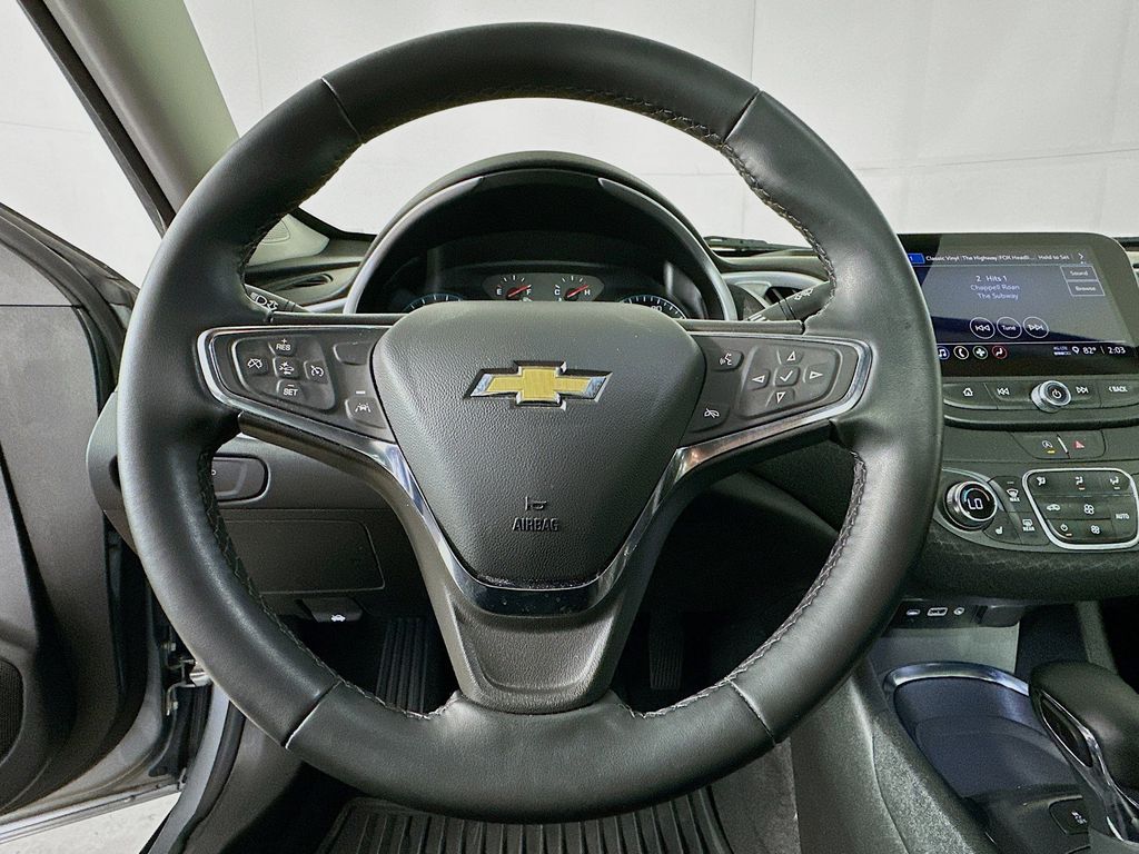 Thumbnail: 2024 Chevrolet Malibu - 14