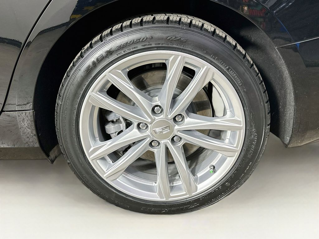 Thumbnail: 2023 Cadillac CT4 - 8