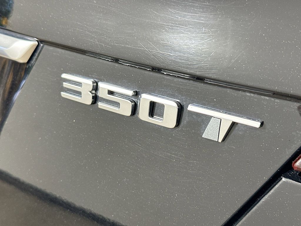 Thumbnail: 2023 Cadillac CT5 - 7