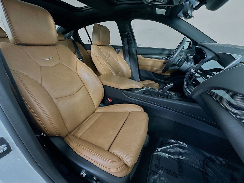Thumbnail: 2021 Cadillac CT5 - 12