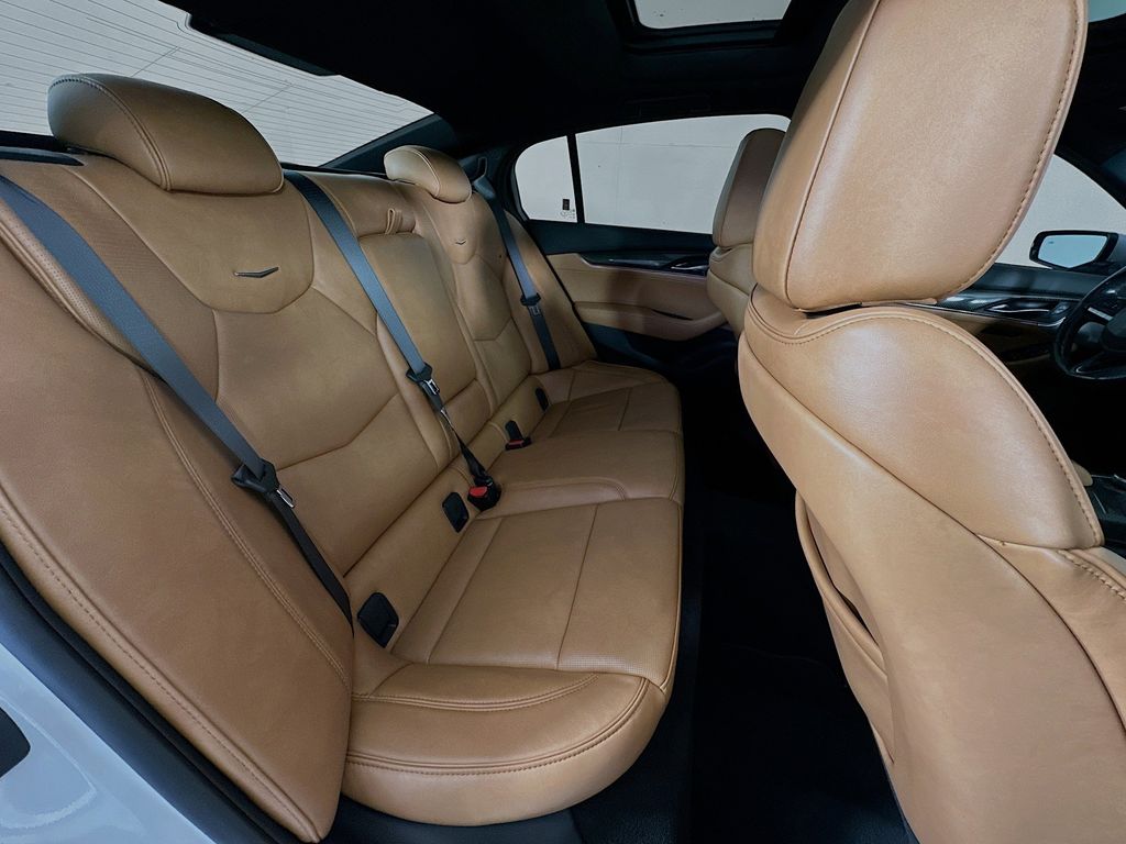 Thumbnail: 2021 Cadillac CT5 - 32