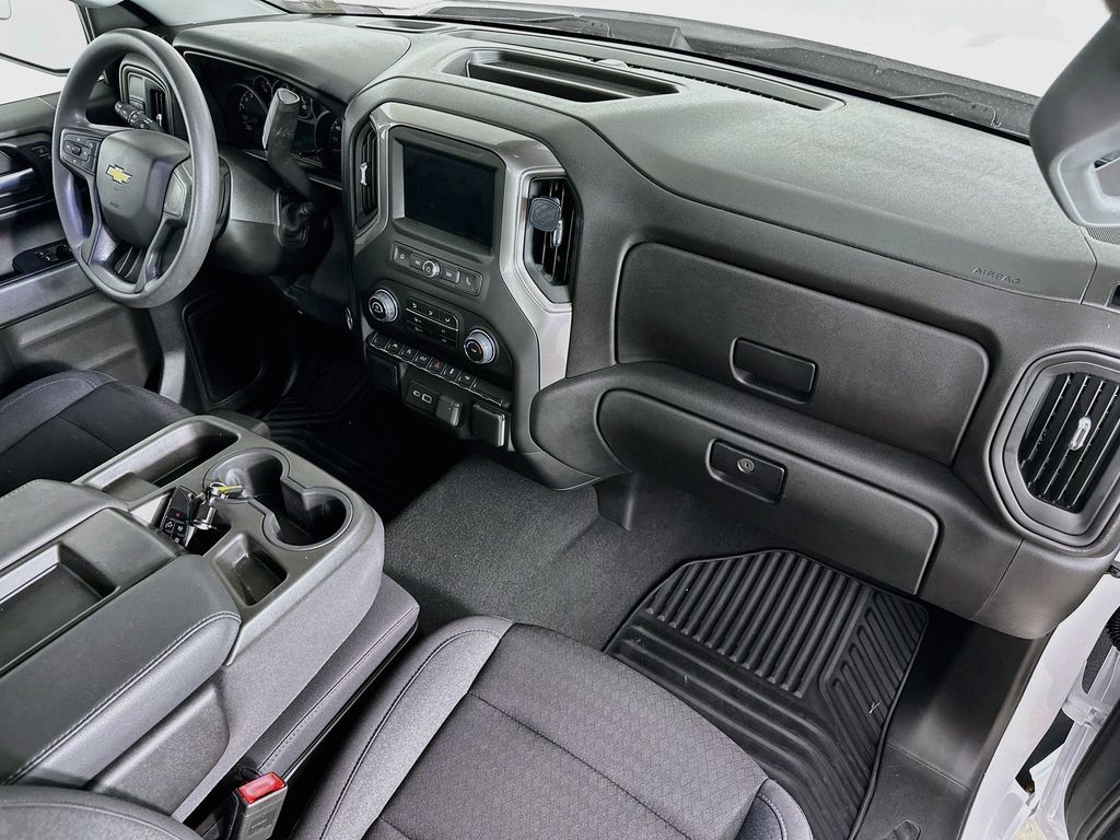 Thumbnail: 2023 Chevrolet Silverado 1500 - 31