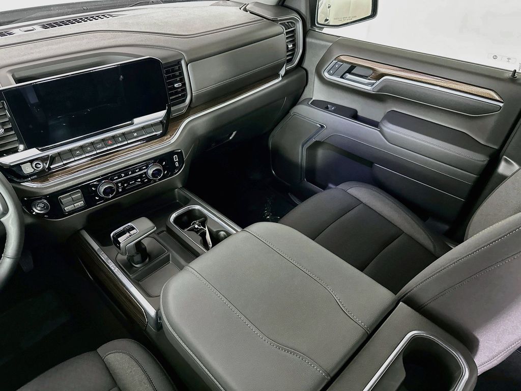 Thumbnail: 2025 Chevrolet Silverado 1500 - 14
