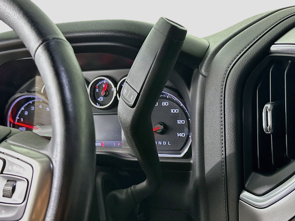 Thumbnail: 2020 Chevrolet Silverado 1500 - 22