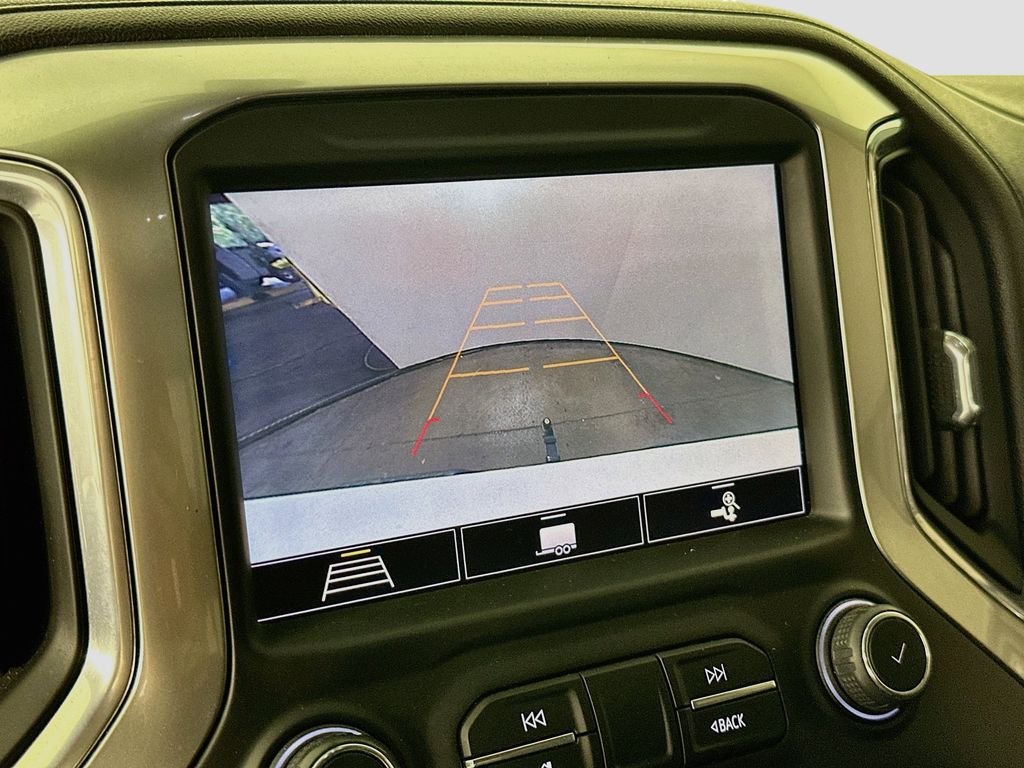 Thumbnail: 2020 Chevrolet Silverado 1500 - 27