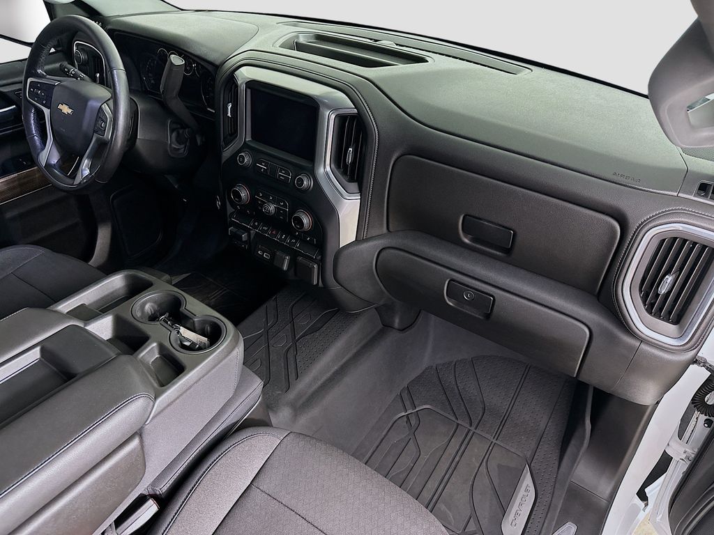 Thumbnail: 2020 Chevrolet Silverado 1500 - 31