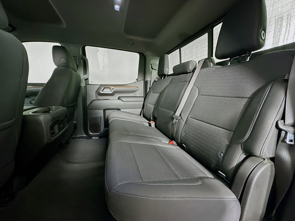 Thumbnail: 2023 Chevrolet Silverado 1500 - 12