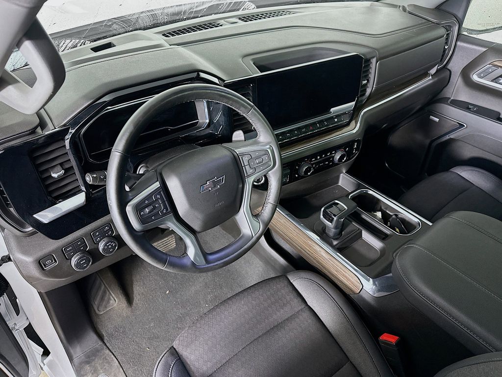 Thumbnail: 2023 Chevrolet Silverado 1500 - 2