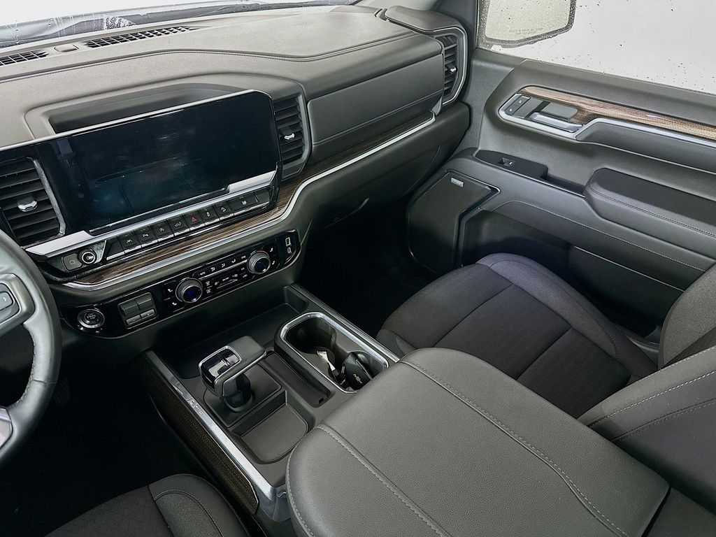 Thumbnail: 2023 Chevrolet Silverado 1500 - 13