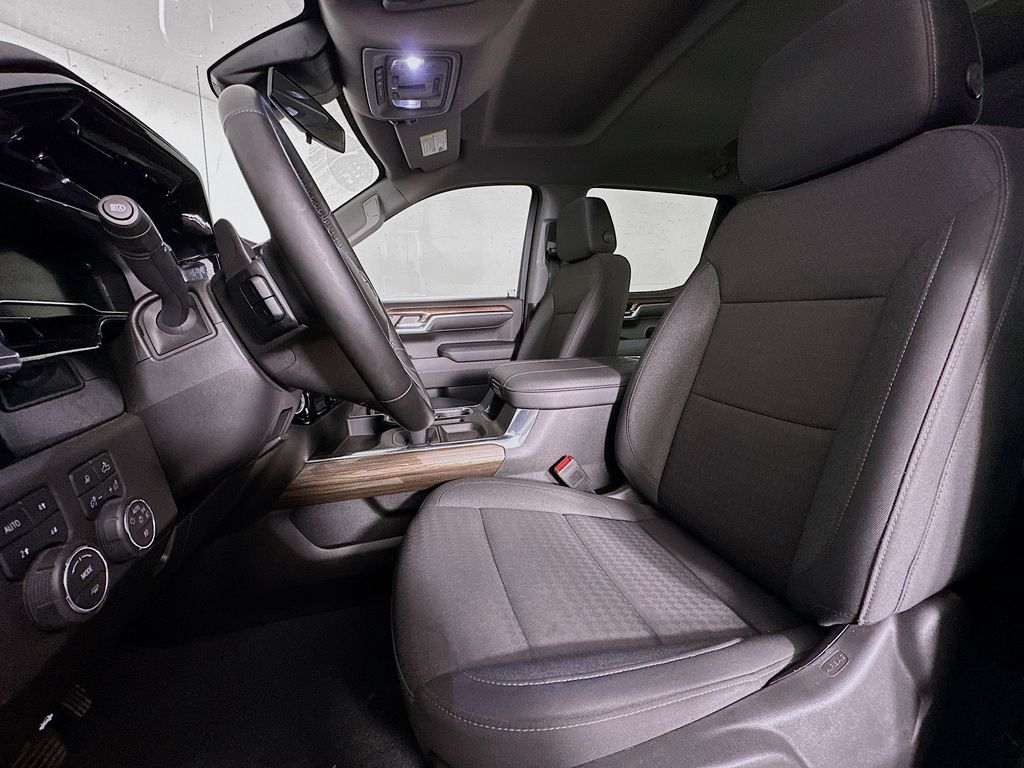 Thumbnail: 2023 Chevrolet Silverado 1500 - 10