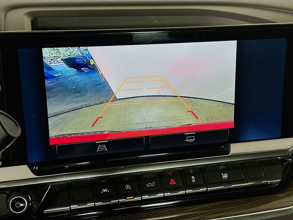 Thumbnail: 2025 Chevrolet Silverado 1500 - 26