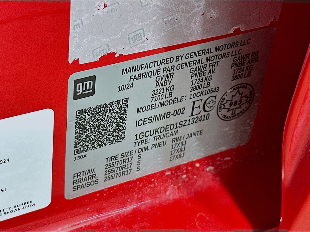 Thumbnail: 2025 Chevrolet Silverado 1500 - 18