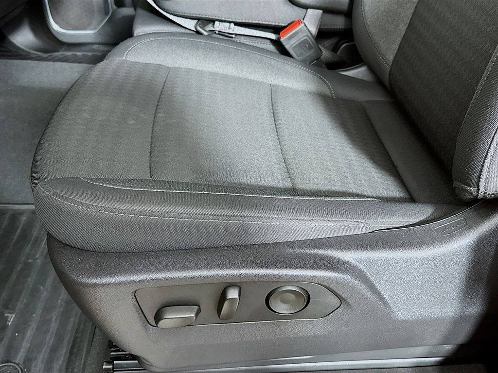 Thumbnail: 2025 Chevrolet Silverado 1500 - 28