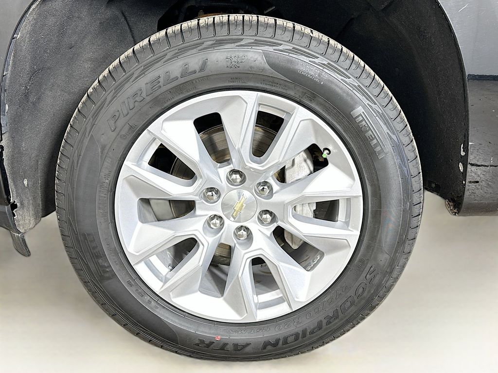 Thumbnail: 2019 Chevrolet Silverado 1500 - 8