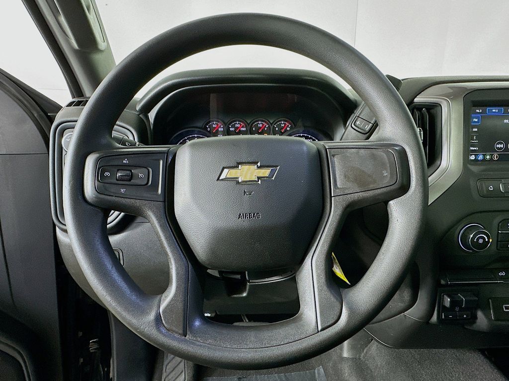 Thumbnail: 2019 Chevrolet Silverado 1500 - 19