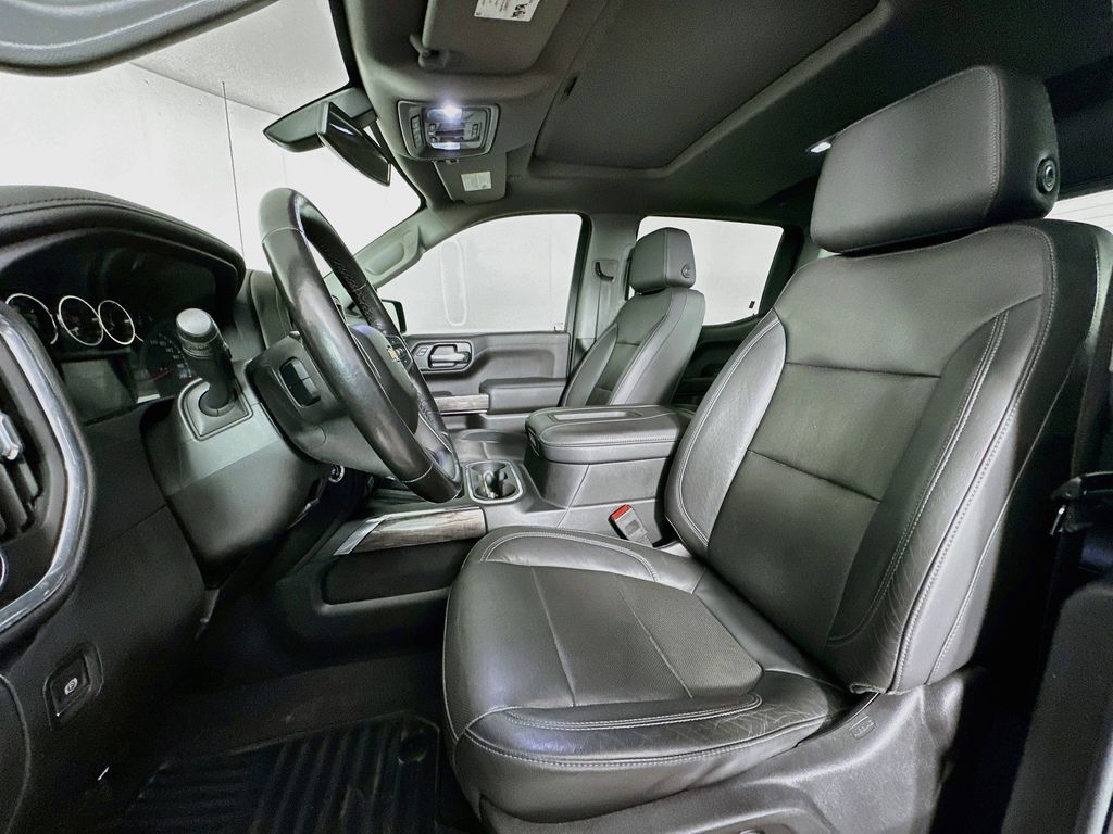 Thumbnail: 2020 Chevrolet Silverado 1500 - 11