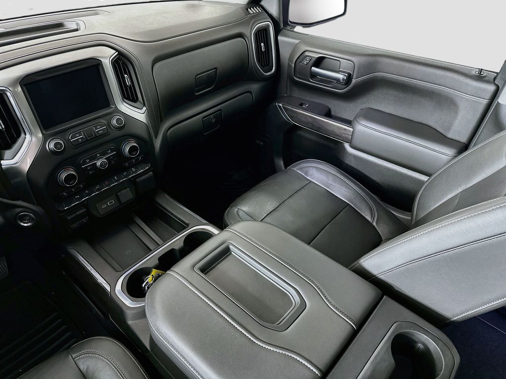 Thumbnail: 2020 Chevrolet Silverado 1500 - 13