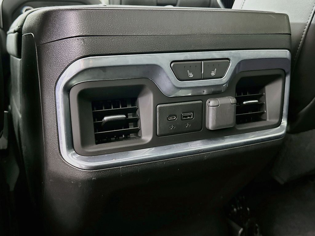 Thumbnail: 2020 Chevrolet Silverado 1500 - 20