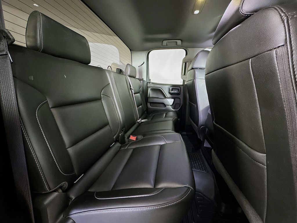 Thumbnail: 2017 Chevrolet Silverado 1500 - 28