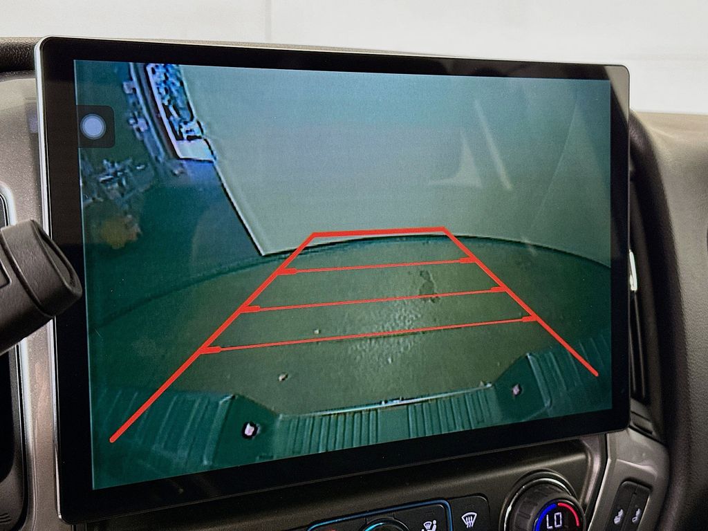 Thumbnail: 2017 Chevrolet Silverado 1500 - 25