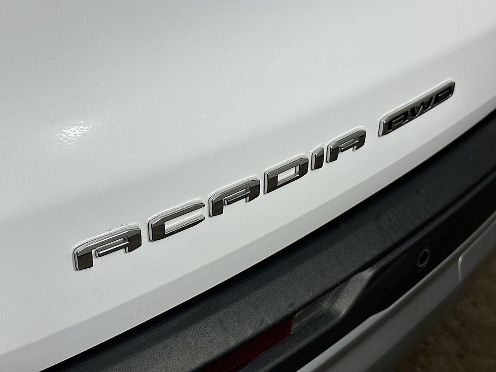 Thumbnail: 2025 GMC Acadia - 7