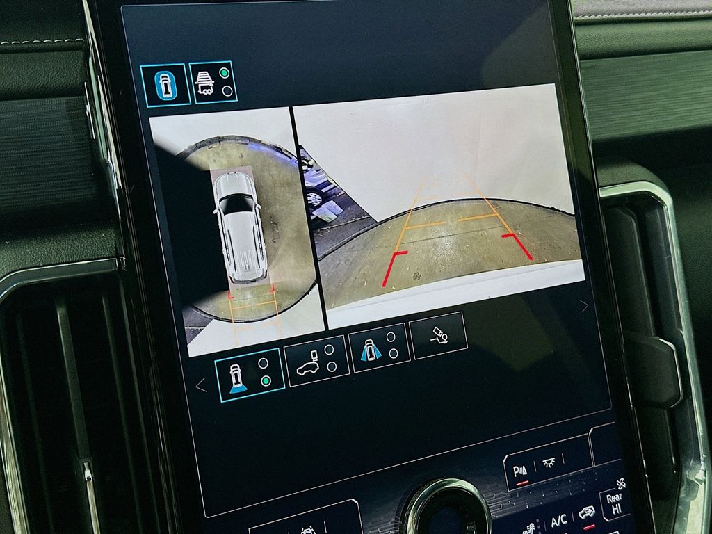 Thumbnail: 2025 GMC Acadia - 28