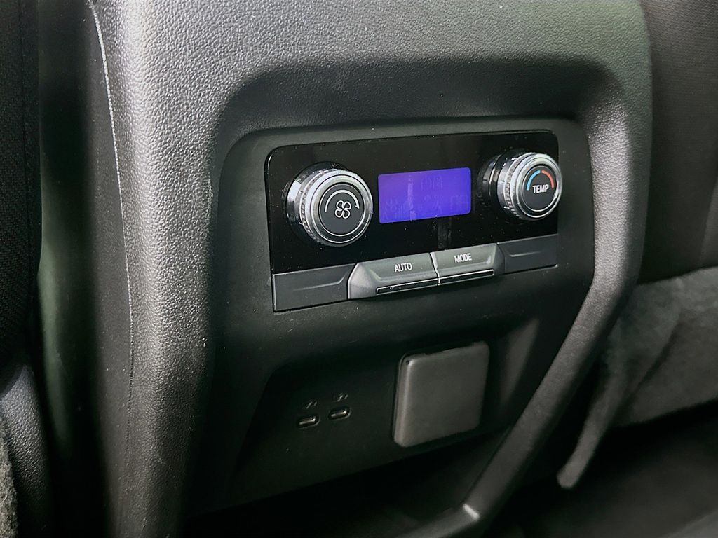 Thumbnail: 2025 GMC Acadia - 21