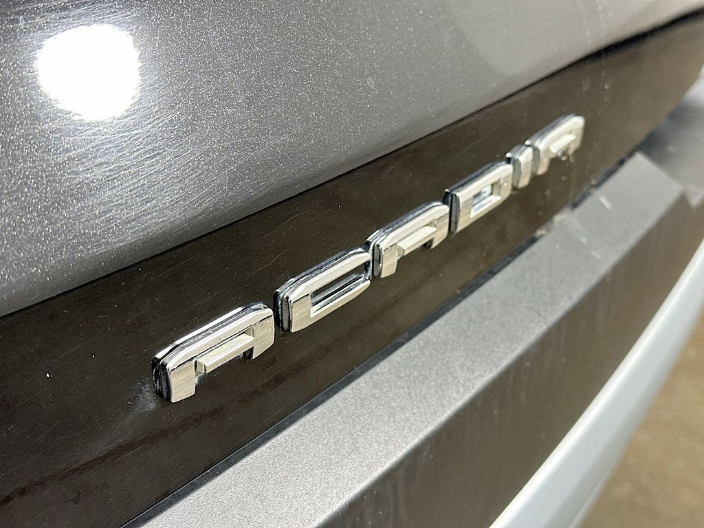 Thumbnail: 2023 GMC Acadia - 7