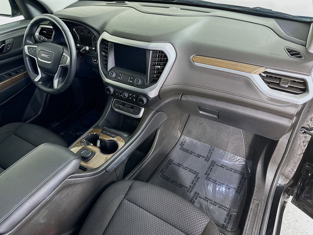 Thumbnail: 2023 GMC Acadia - 31