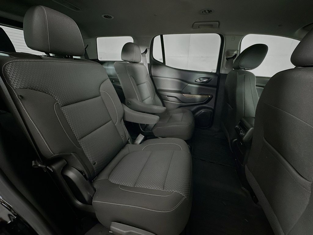 Thumbnail: 2023 GMC Acadia - 31