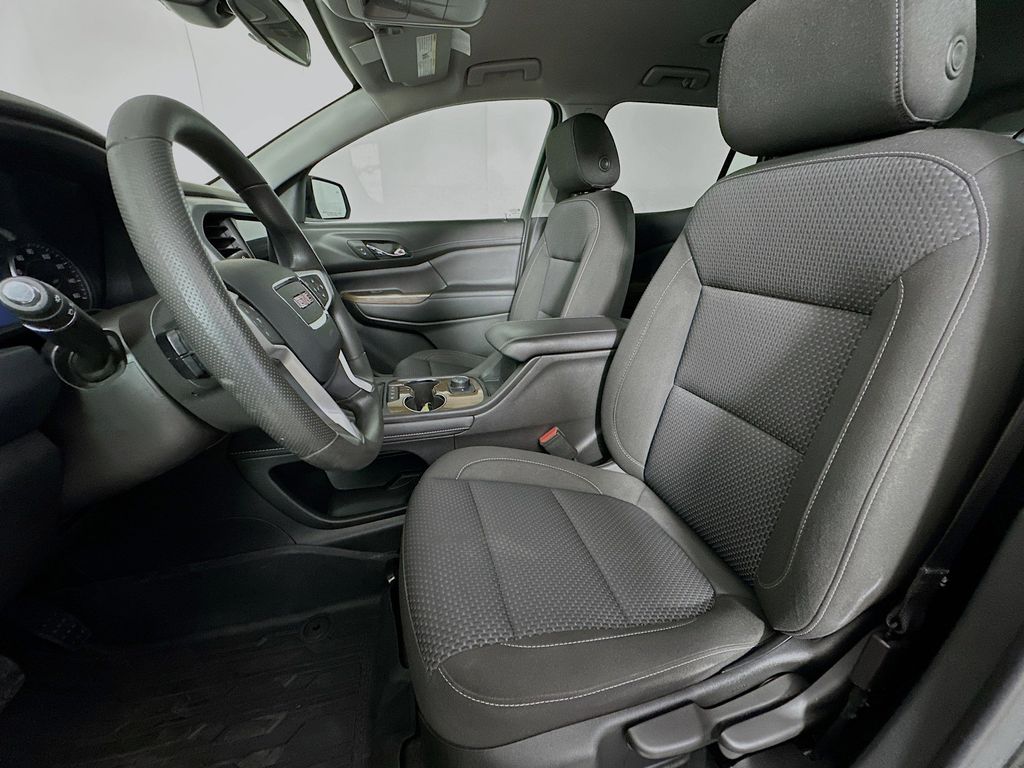 Thumbnail: 2023 GMC Acadia - 11