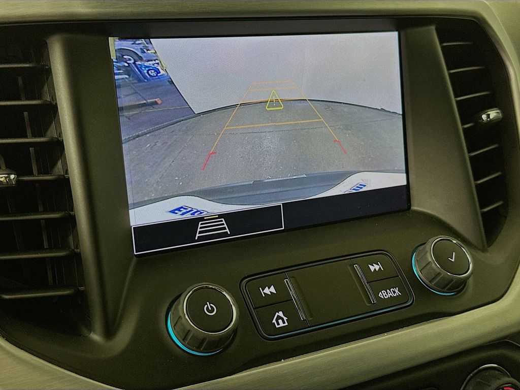 Thumbnail: 2023 GMC Acadia - 27