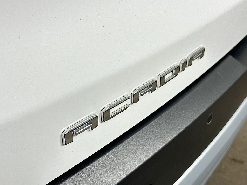Thumbnail: 2023 GMC Acadia - 7