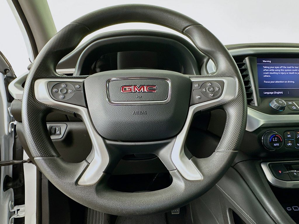 Thumbnail: 2023 GMC Acadia - 15